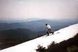 SKIING